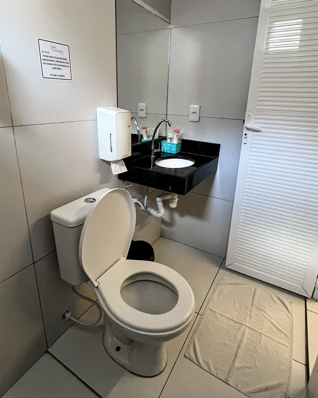 [SUITE_NOME_3] - imagem D